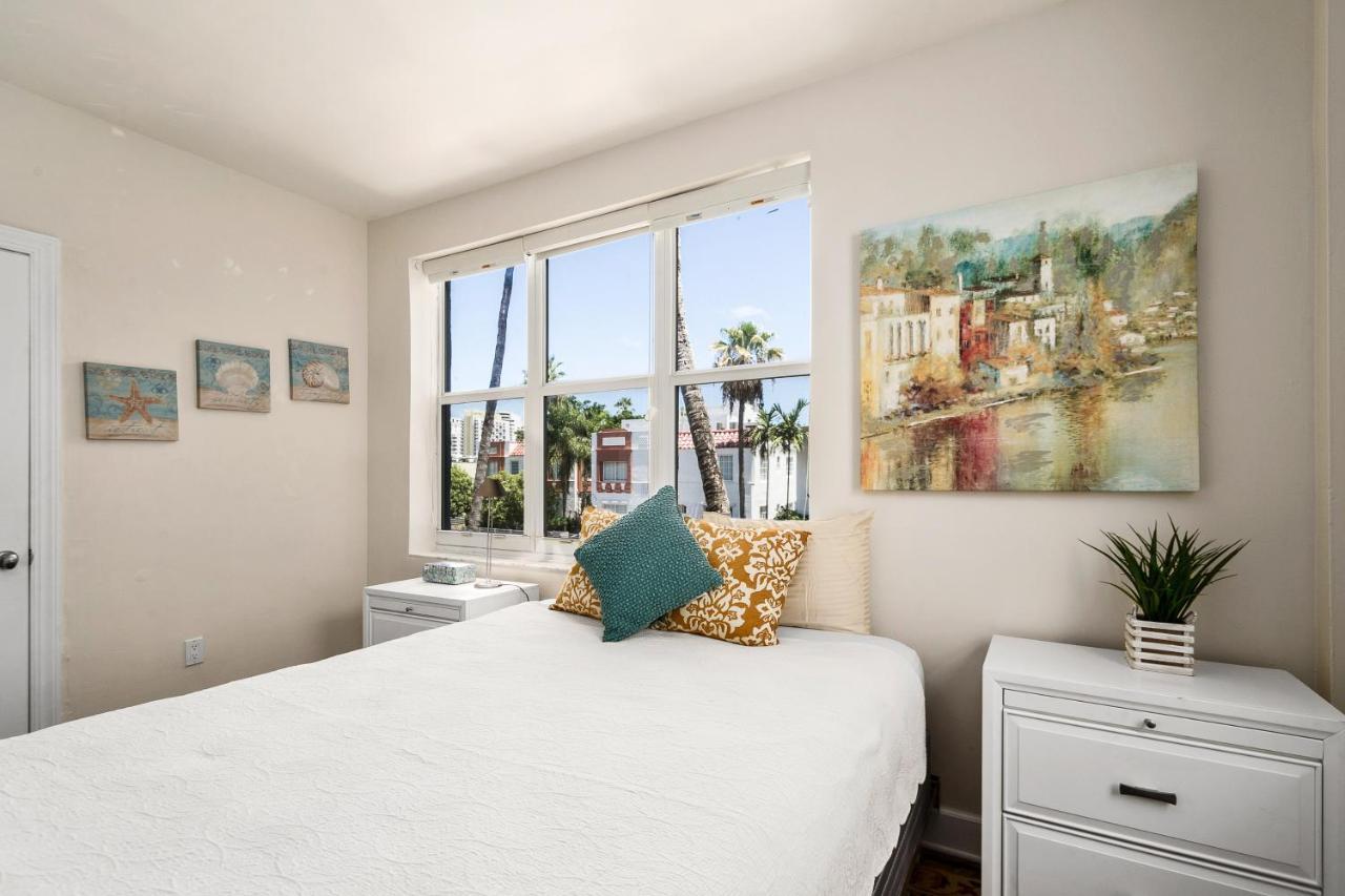 Two Bedroom Two Bath Apartment 2 Block To Beach Miami Beach Exterior foto